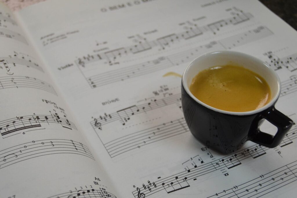 café y música, una combinación histórica 1.