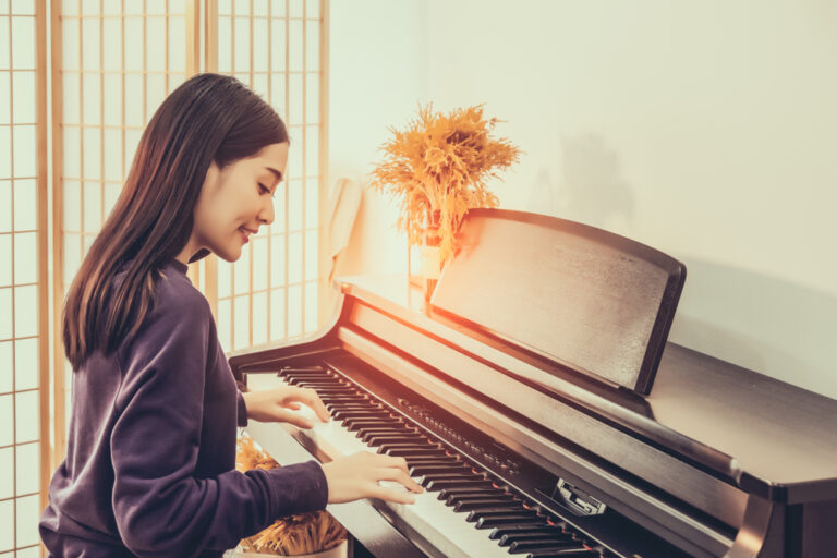 Clases de piano Academia Música Proyecta. Clases de piano Academia Música Proyecta.