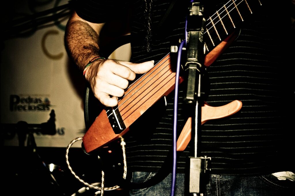 clases de guitarra en monterrey nuevo león.